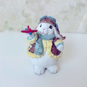 The Patchville Bunnies Orville 01054 Figurine MCK Gifts 1994